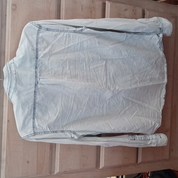 New Zip Code 1992 Bleached Out Look Denim  Shirt Sz Medium 100% Cotton - Picture 3 of 3